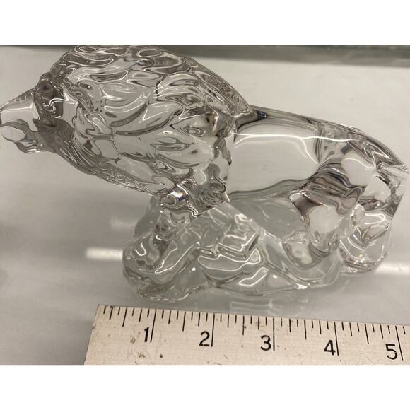 Vintage Wonders of the Wild Collection Lead Crystal Lion Figurine 5" x 5" - Picture 7 of 7